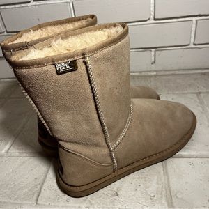 Beach Feet Australian Boots Sheepskin Lining Suede Leather Brown Men’s Sz 10